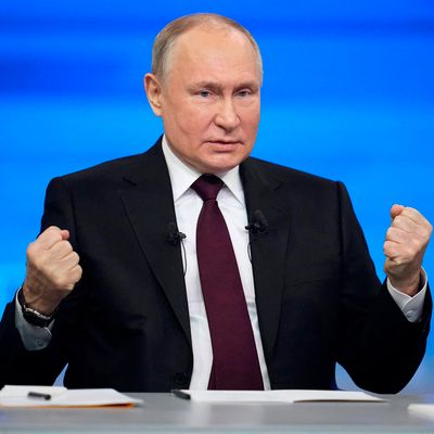 Vladimir Putin's Horrible, Terrible, but in the End Pretty Good Year