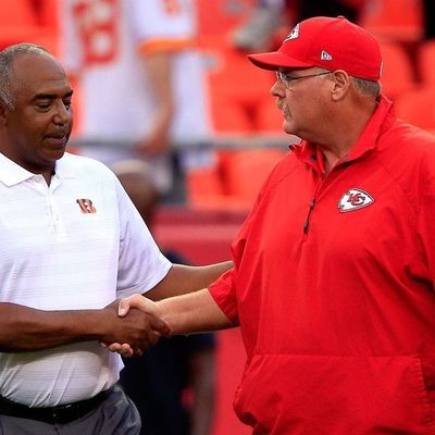 Locked on Bengals - 10/18/18 National media on Burfict, his opportunity, Lapham on Mixon and a prediction for Sunday