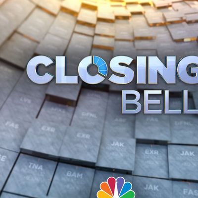 Closing Bell: Stocks Slump, M&A Outlook and More Food Price Hikes Ahead 10/6/22