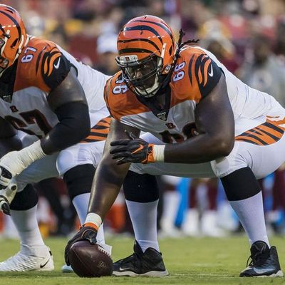 Locked On Bengals - 49ers Game Preview and a long interview with PFF's #1 Center, Trey Hopkins - 9/13/19