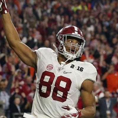 120: Locked on Bengals - 4/5/17 Don't rule out a tight end in round one