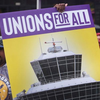 How U.S. Unions Took Flight