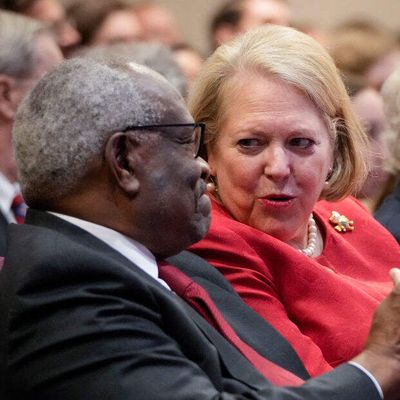 Legal Experts Say Justice Thomas Should Recuse Himself From Jan. 6th Cases