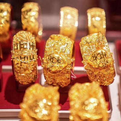 Why Are Chinese Consumers So Keen on Gold?