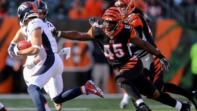 Locked On Bengals - 4/17/2019 James Cobern joins the podcast to talk production metrics and the draft, and Mock Madness gets into the second round
