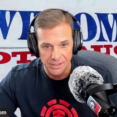 PLEASE LISTEN: Urgent Message from Daniel of BB and SemperFryLLC.com