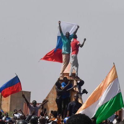 Leaders of the Niger Coup Face a Deadline to Avoid Military Intervention