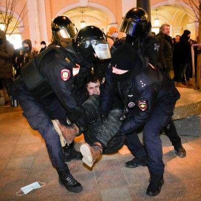 Amid Crackdown On Free Speech, Russians And Russian Americans Speak Out Against War