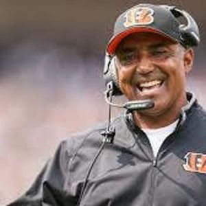 Locked on Bengals - 7/5/18 Should the Bengals make a move before training camp?