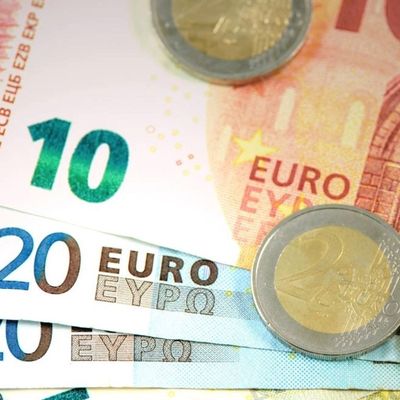 El futuro del efectivo en la economía digital - Salida de Emergencia