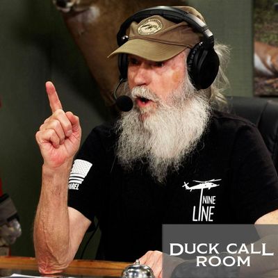 Uncle Si Gets on the Wrong Side of Willie Robertson & Dale Earnhardt Jr.