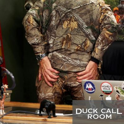 Uncle Si Isn't Afraid To Show You The Work On His Cheeks