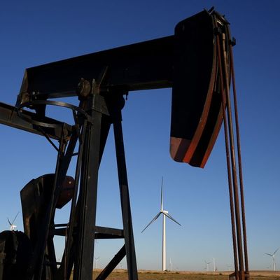 Trump Plans to Abandon Clean Energy. Can He Do It?