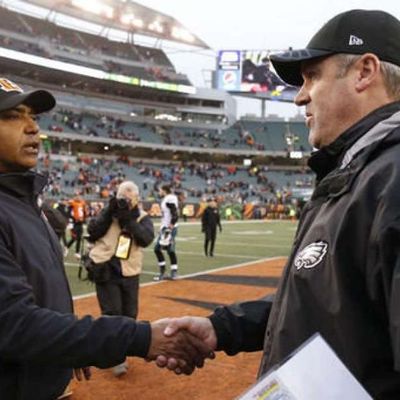 Locked on Bengals - 2/5/18 Doug Pederson is the opposite of Marvin Lewis
