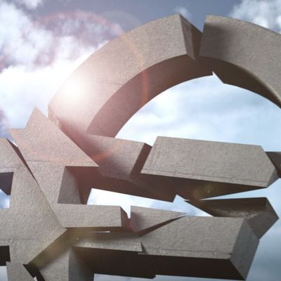 LAS CONSECUENCIAS DEL HUNDIMIENTO DEL EURO - Podcast de Marc Vidal