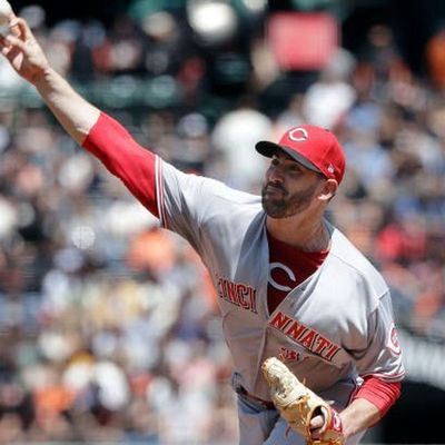 Locked on Reds - 5/23/18 Gennett shines, Harvey deals and the Reds win!
