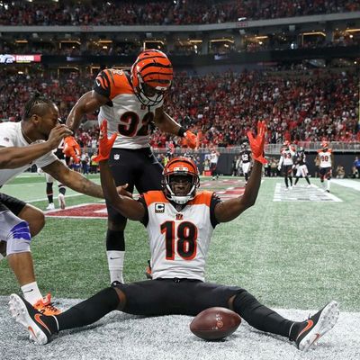 Locked on Bengals – 9/30/18 The offense leads the way in a thrilling 37-36 win in Atlanta
