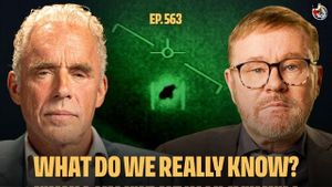 563. “Something Non-Human Has Been Here A Long Time” | Dr. Garry Nolan