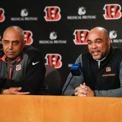 Locked on Bengals - 1/11/18 Dressing up Marvin and Teryl Austin's introduction