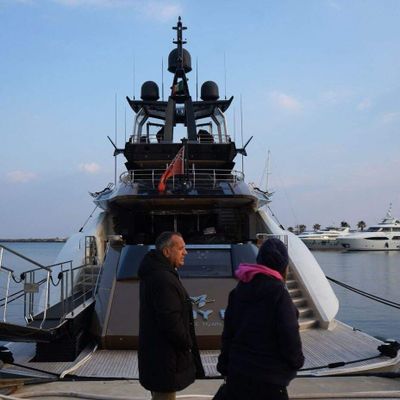 Oligarch Assets Parked in the US Are Hidden in a Web of Financial Secrecy