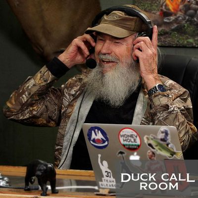 Willie Robertson Impersonates Phil Robertson & It's Amazing