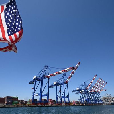 Trump's tariffs are (still) coming