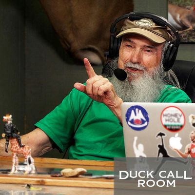 Uncle Si Has Some Advice for a Kid Who Got Fired from Duck Commander