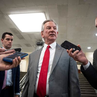 Military Families Urge An End To Senator's Hold On Pentagon Appointments