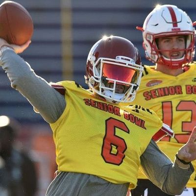 Locked on Bengals - 1/26/18 The Senior Bowl, drafting a QB and a Super Bowl champ