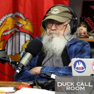 Things Just Got REALLY Awkward for Uncle Si and the Boys