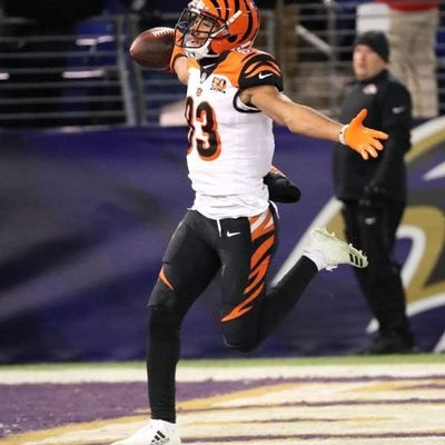 Locked On Bengals - 9/18/2019 - Crossover Wednesday - Joe Marino and Joe Goodberry preview Bengals @ Bills