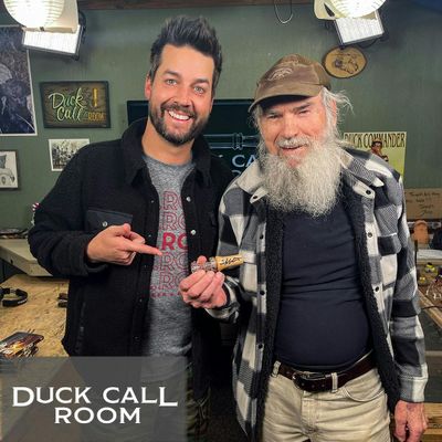 Uncle Si Teaches Comedian John Crist How to Be a Robertson