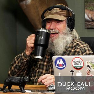 Uncle Si is Intrigued by This Humiliating Rumor About Him