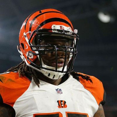 33: Locked on Bengals - 11/9/16 Vontaze Burfict's performance hasn't been worth the headache