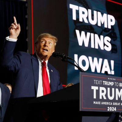 The Headline Everyone Expected - Trump Wins Iowa Caucuses