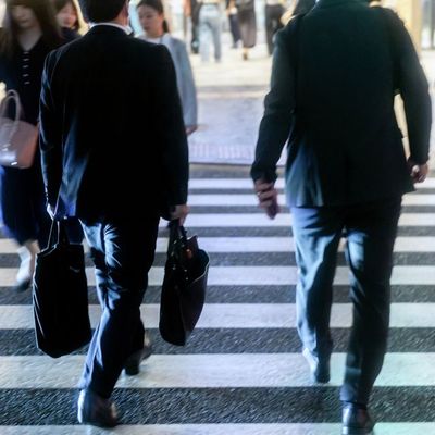 Wall Street Banks Are Battling for Japan’s Top Young Talent