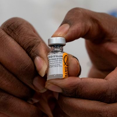 Your Questions Answered: How To Navigate Changing Relationships In The Pandemic