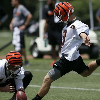 199: Locked on Bengals - 8/22/17 Dave Lapham on Ogbuehi, position battles and more