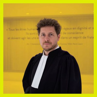 Apple : des écoutes abusives ? Interview de Julien Bayou