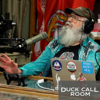 Uncle Si Loves Dumpster Diving