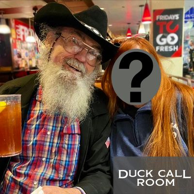 Uncle Si Finally Introduces His Wife!