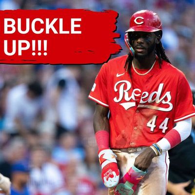 REDS POSTCAST: The Cincinnati Reds Stay RED HOT With 4th Straight Win vs Chicago Cubs; ONE GAME BACK