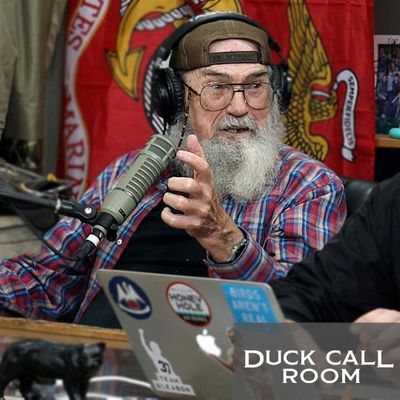Uncle Si Is a Beast in the Kitchen